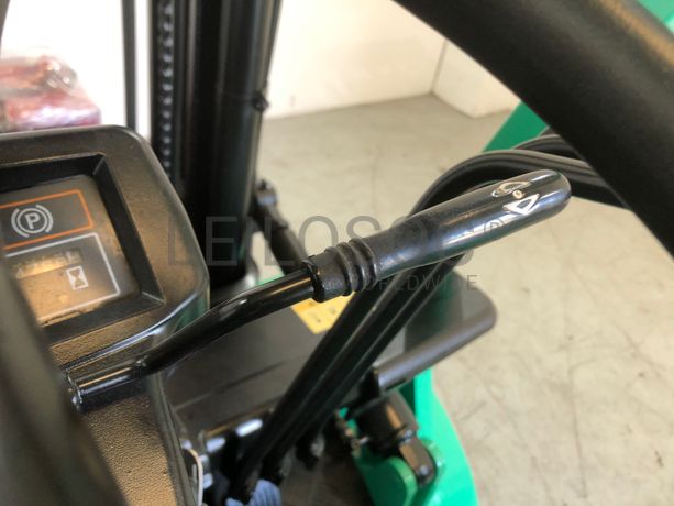 Empilhador Elétrico Mitsubishi FB20