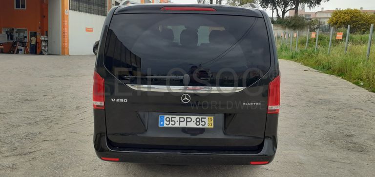Mercedes-Benz V250 Bluetec 2.2 · Ano 2015