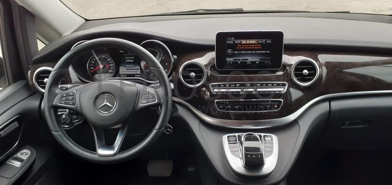 Mercedes-Benz V250 Bluetec 2.2 · Ano 2015