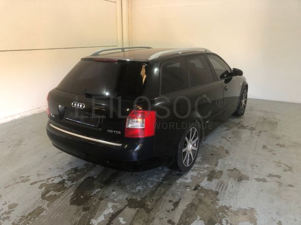 Audi A4 1.9 TDI · Ano 2004