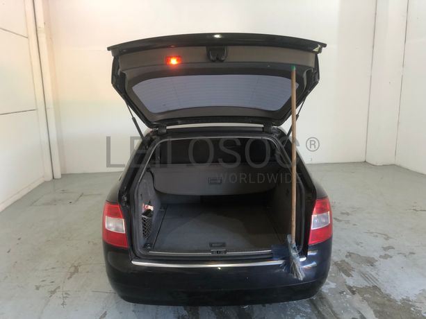 Audi A4 1.9 TDI · Ano 2004