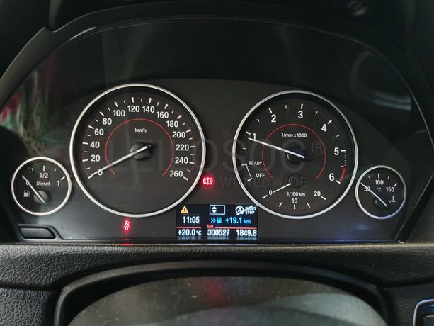 BMW 320D · Ano 2013