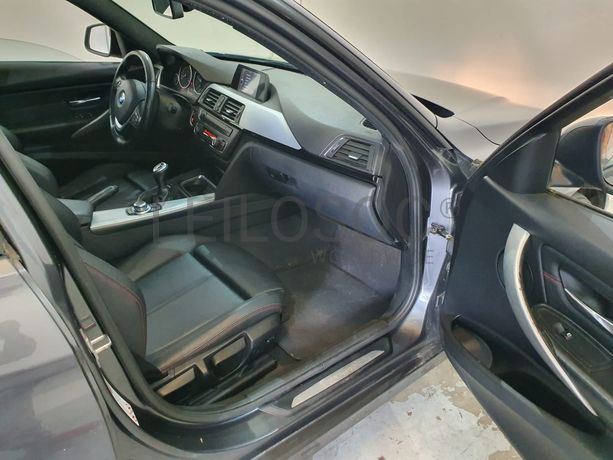 BMW 320D · Ano 2013