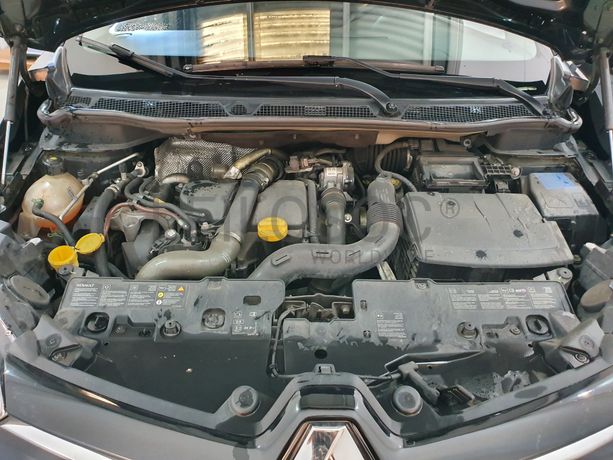 Renault Captur 1.5 DCI · Ano 2014