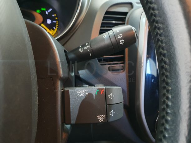 Renault Captur 1.5 DCI · Ano 2014