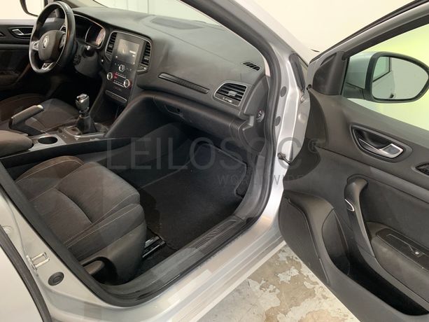 Renault Mégane 1.5 · Ano 2016