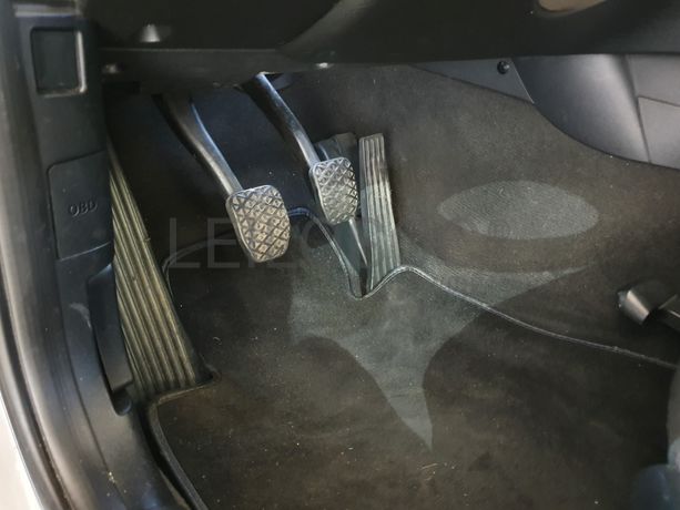 BMW 118D · Ano 2008