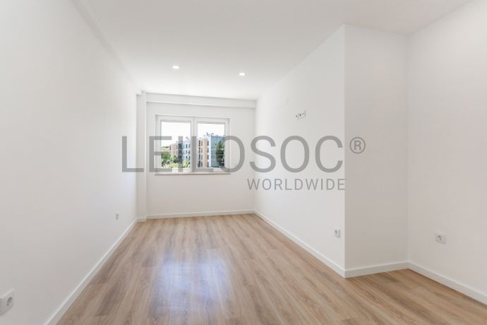 Apartamento T2 · Benfica, Lisboa