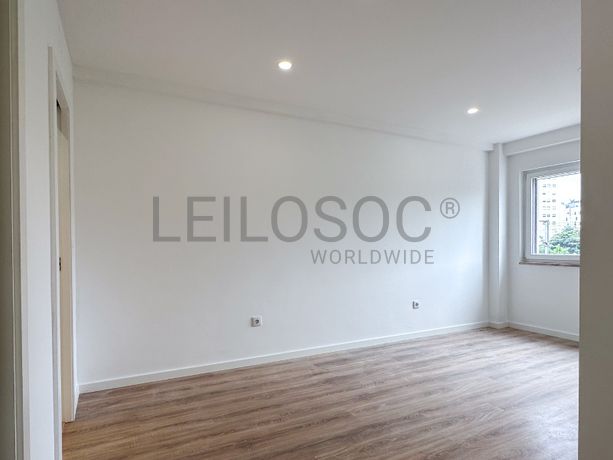 Apartamento T2 · Benfica, Lisboa