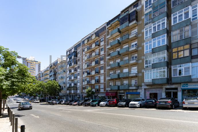 Apartamento T2 · Benfica, Lisboa