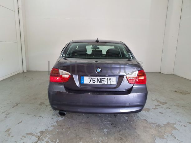 BMW 318D · Ano 2008