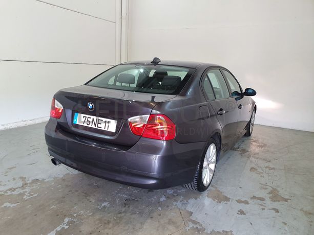 BMW 318D · Ano 2008