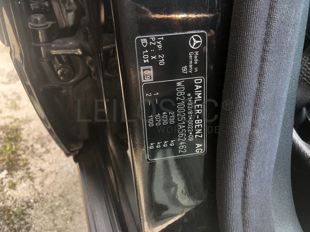 Mercedes-Benz E300 · Ano 1997