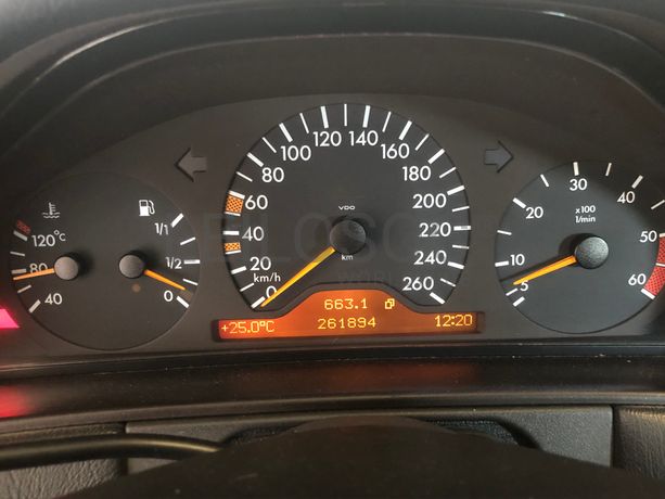 Mercedes-Benz E300 · Ano 1997