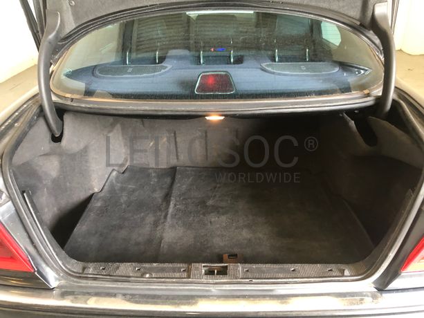 Mercedes-Benz E300 · Ano 1997