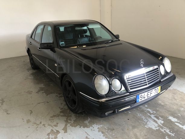 Mercedes-Benz E300 · Ano 1997