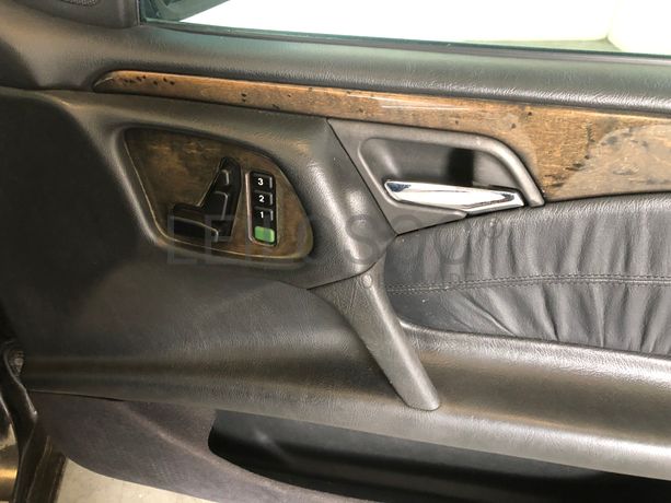 Mercedes-Benz E300 · Ano 1997