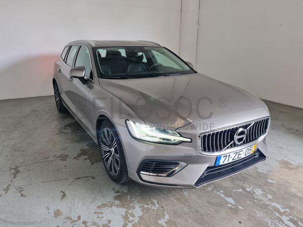 Volvo V60 2.0 T8 AWD TE Inscription · Ano 2019