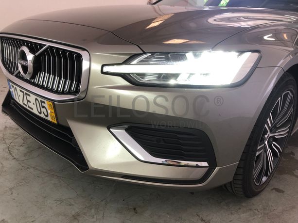 Volvo V60 2.0 T8 AWD TE Inscription · Ano 2019