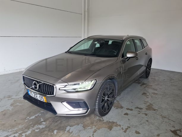 Volvo V60 2.0 T8 AWD TE Inscription · Ano 2019