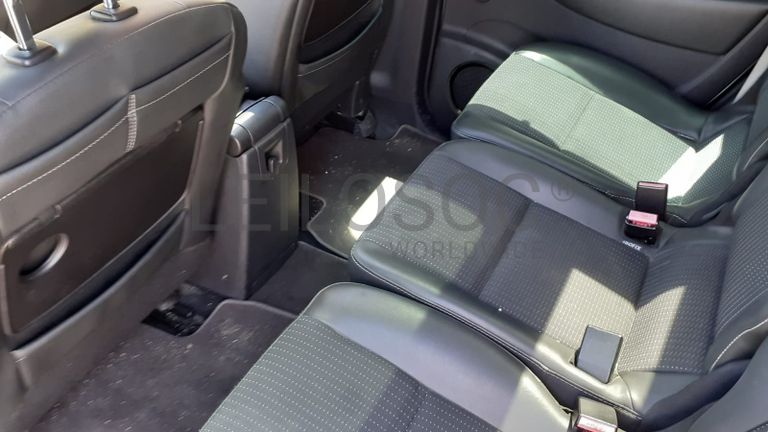 Renault Grand Scénic DCI · Ano 2013