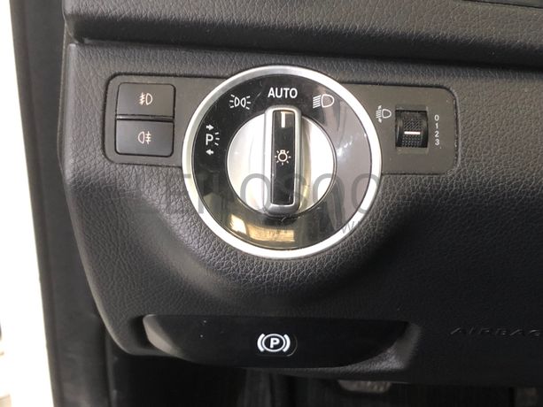 Mercedes-Benz C200 CDI · Ano 2012