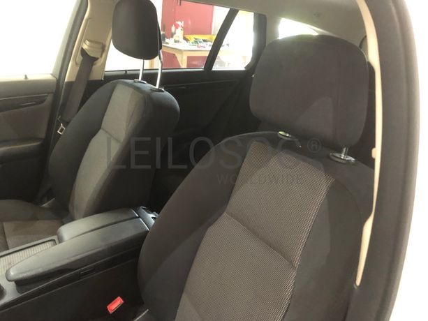 Mercedes-Benz C200 CDI · Ano 2012