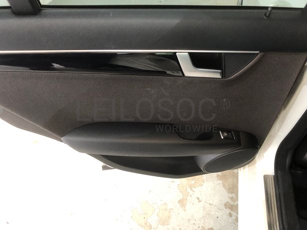 Mercedes-Benz C200 CDI · Ano 2012