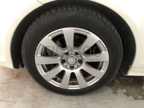 Mercedes-Benz C200 CDI · Ano 2012