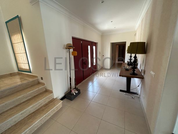 Moradia V4 c/ Piscina · Carvoeiro, Lagoa