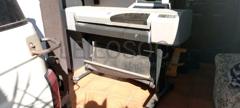 Armoires, Meubles, Imprimantes, Refrigerateur (salle8)