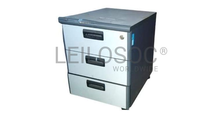 Meubles, imprimante, cartouche, refrigerateur (salle 9)