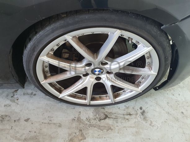 BMW 320D · Ano 2013