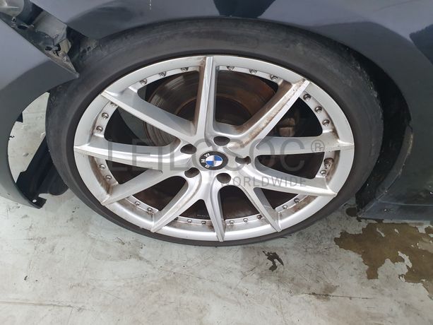 BMW 320D · Ano 2013