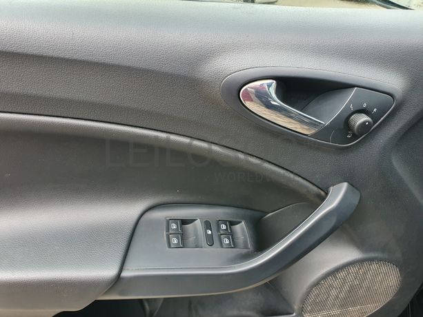 Seat Ibiza 1.2 TDI · Ano 2013