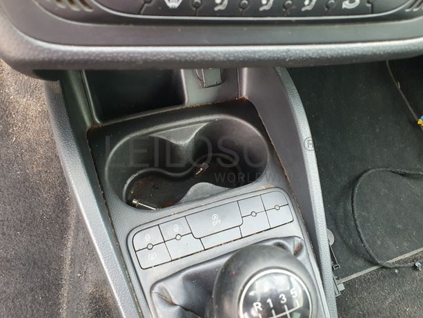 Seat Ibiza 1.2 TDI · Ano 2013