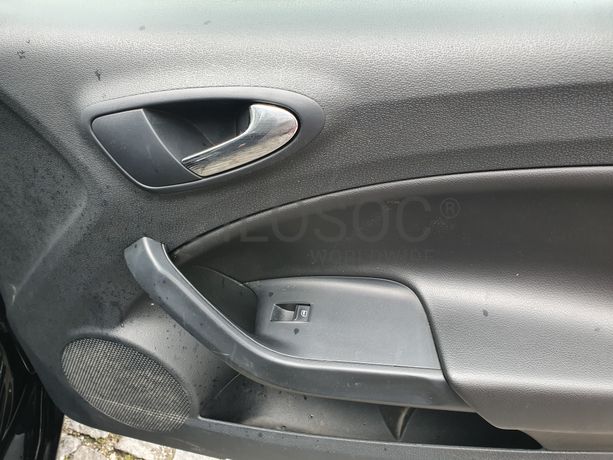 Seat Ibiza 1.2 TDI · Ano 2013