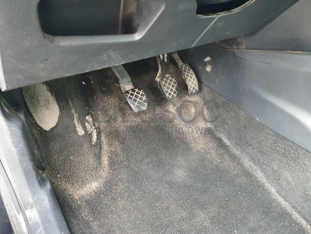 Seat Ibiza 1.2 TDI · Ano 2013