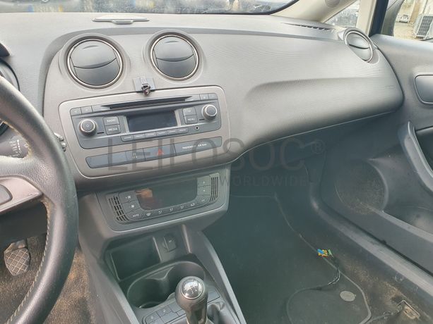 Seat Ibiza 1.2 TDI · Ano 2013