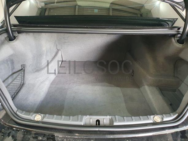 BMW 740D · Ano 2010