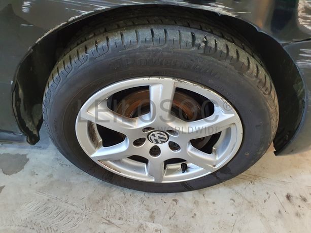 Volkswagen Polo 1.2 TDI · Ano 2012