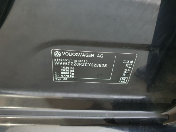 Volkswagen Polo 1.2 TDI · Ano 2012