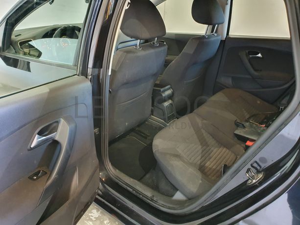 Volkswagen Polo 1.2 TDI · Ano 2012