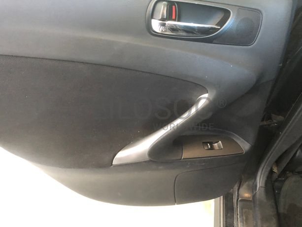 Lexus IS220D · Ano 2006