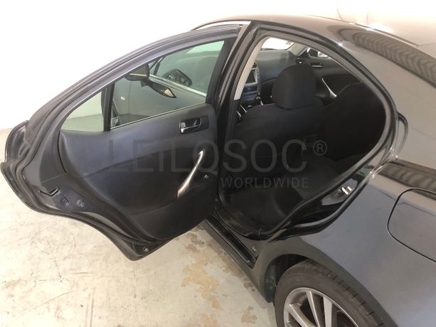 Lexus IS220D · Ano 2006