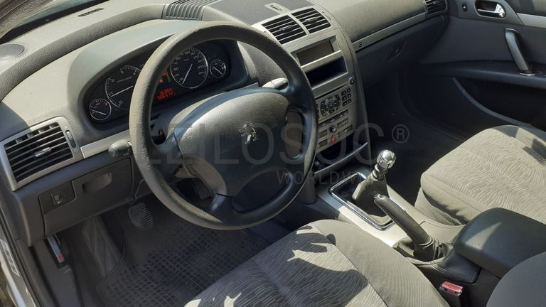 Peugeot 407