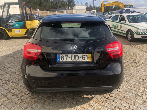 Mercedes-Benz A180 CDI · Ano 2014