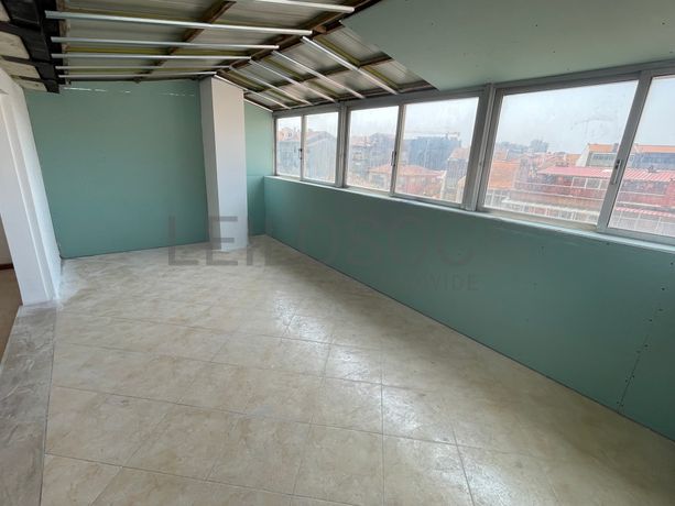 Apartamento T2 Duplex · Espinho