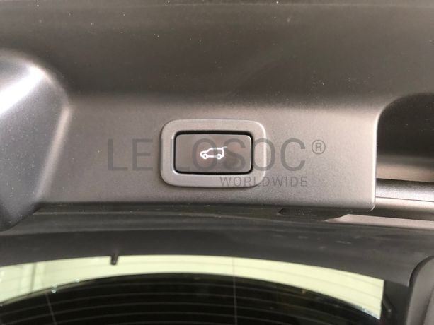 Jaguar F Pace 2.0 I4D · Ano 2016