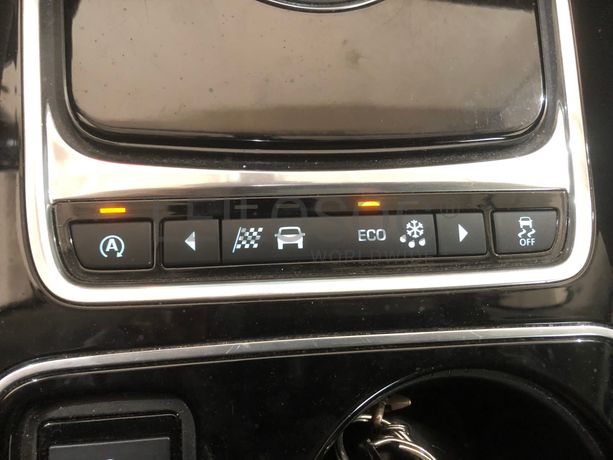 Jaguar F Pace 2.0 I4D · Ano 2016